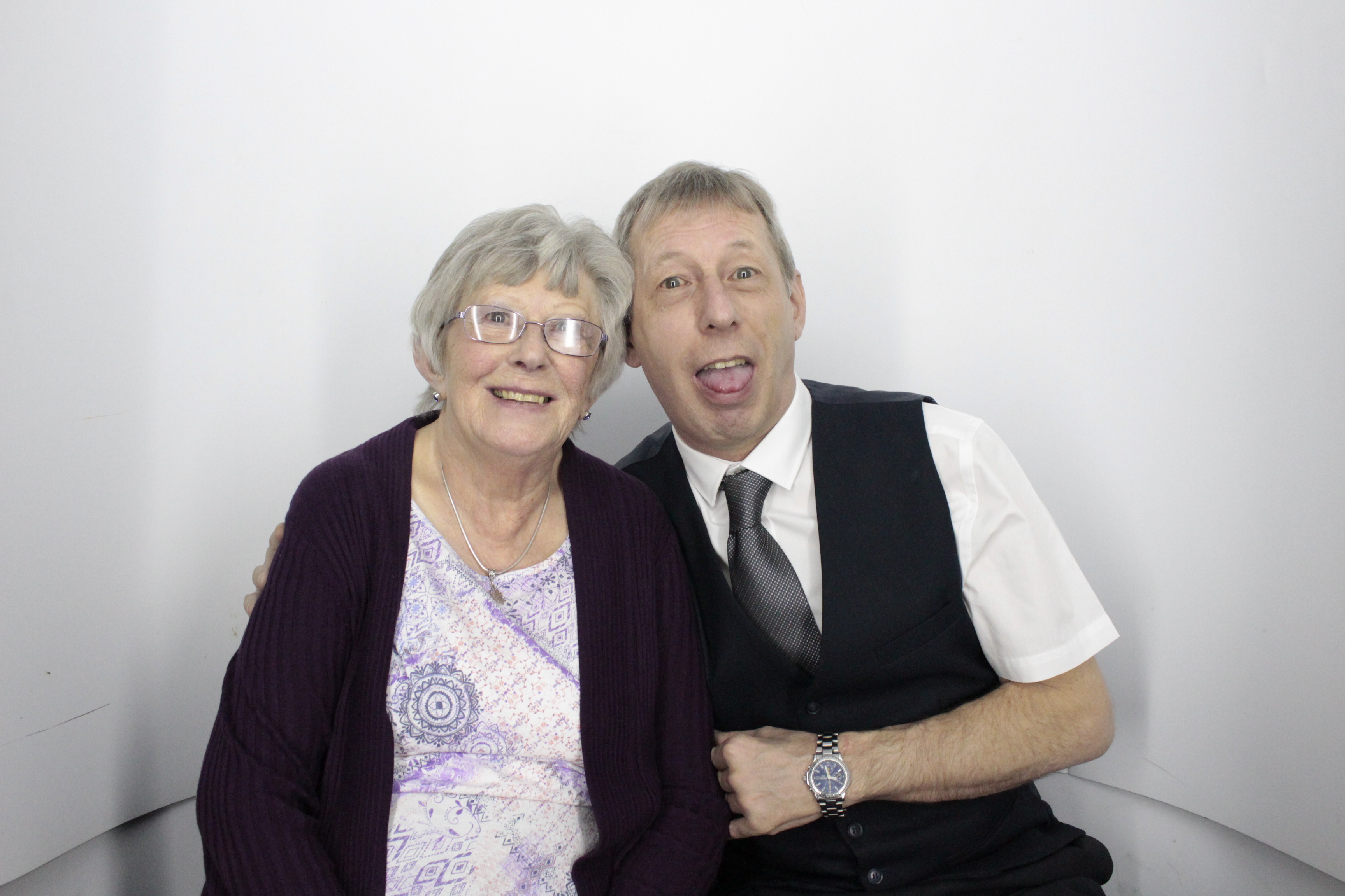 Ian & Angie’s wedding  | View more photos from the event at gallery.myphotoboothexperience.co.uk/u/MyPhotoBoothExperienceLtd/Ian-Angie’s-wedding